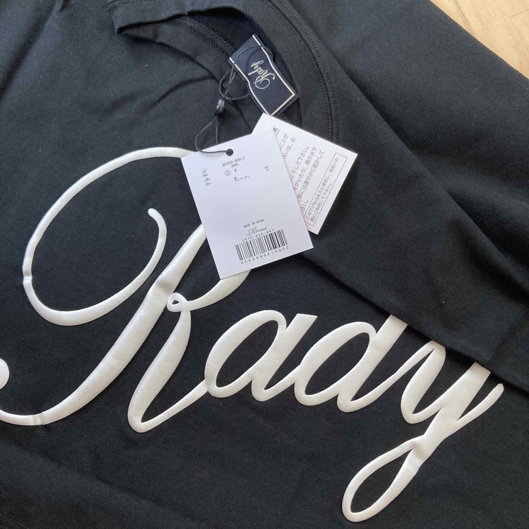 Rady(レディー)の新品Rady♡バイカラーロゴTシャツSオーバーサイズ レディースのトップス(Tシャツ(半袖/袖なし))の商品写真