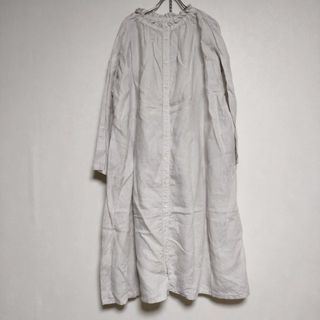 ネストローブ(nest Robe)のnest Robe 01221-1191 シャーリングネック ワンピース ライトグレー レディース ネストローブ【中古】4-0415M∞(ロングワンピース/マキシワンピース)