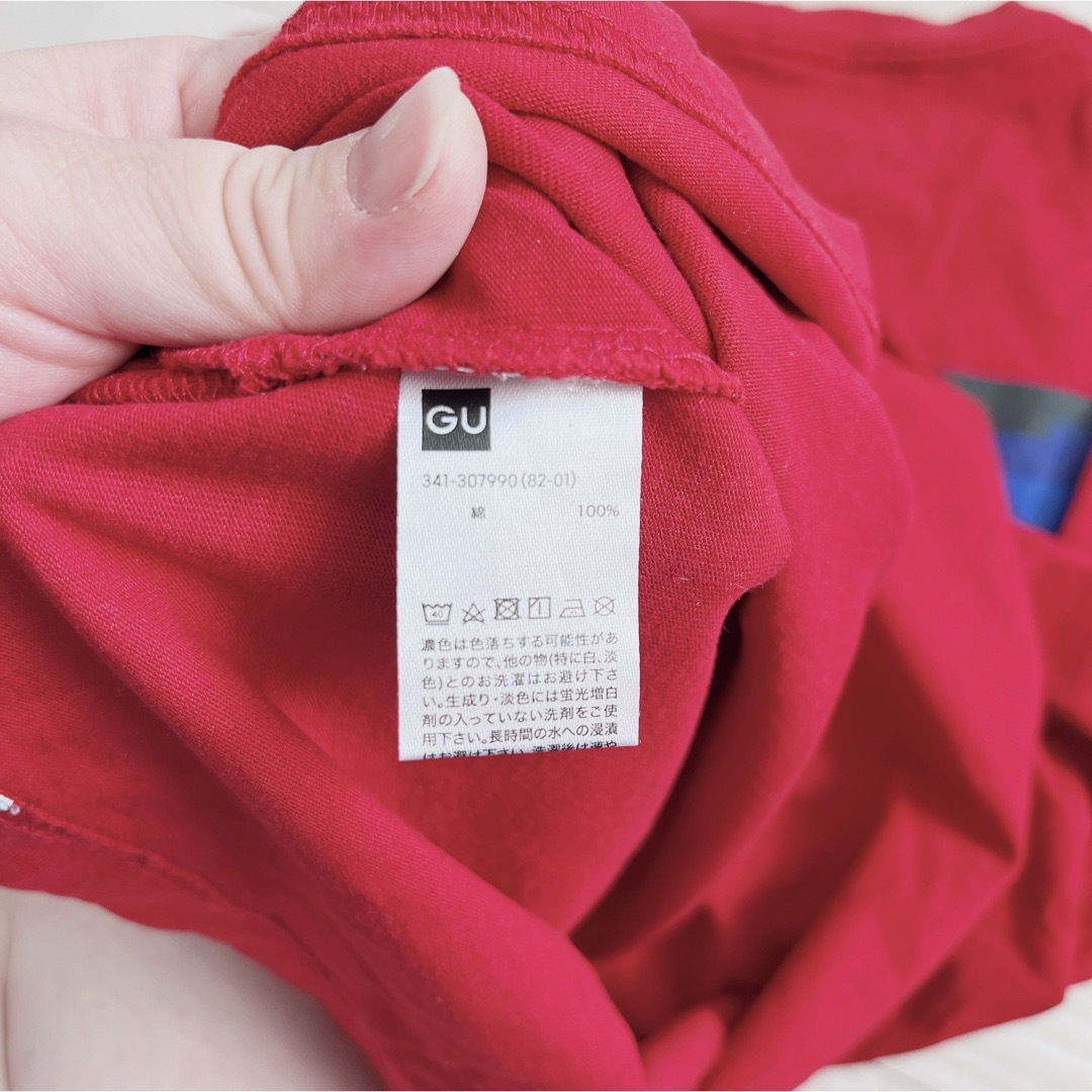 GU(ジーユー)のTシャツ 半袖 赤 夏 GU ジーユー メンズ Mサイズ トップス メンズのトップス(Tシャツ/カットソー(半袖/袖なし))の商品写真
