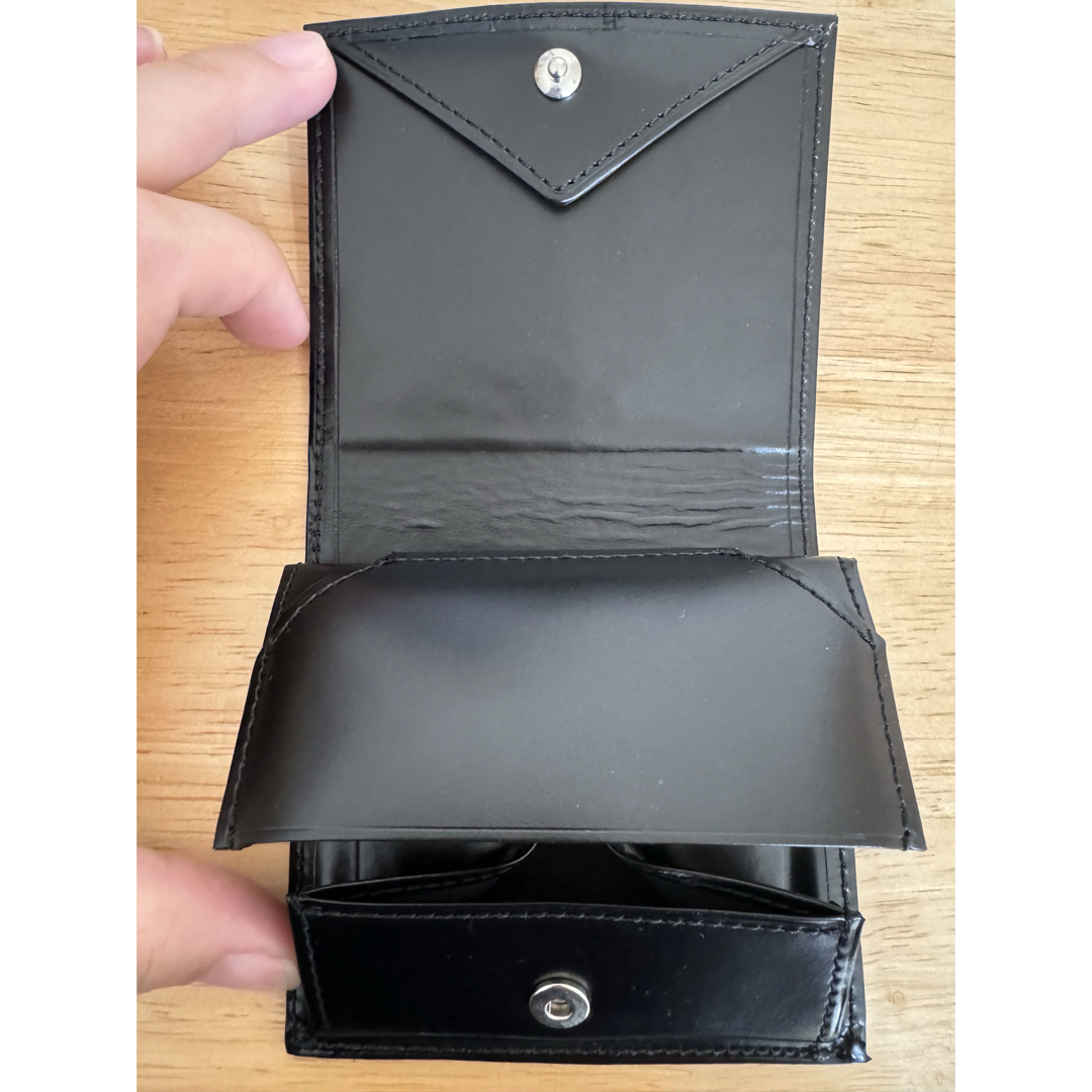 aioa アイオア コンパクト　二折　革財布 メンズのファッション小物(折り財布)の商品写真