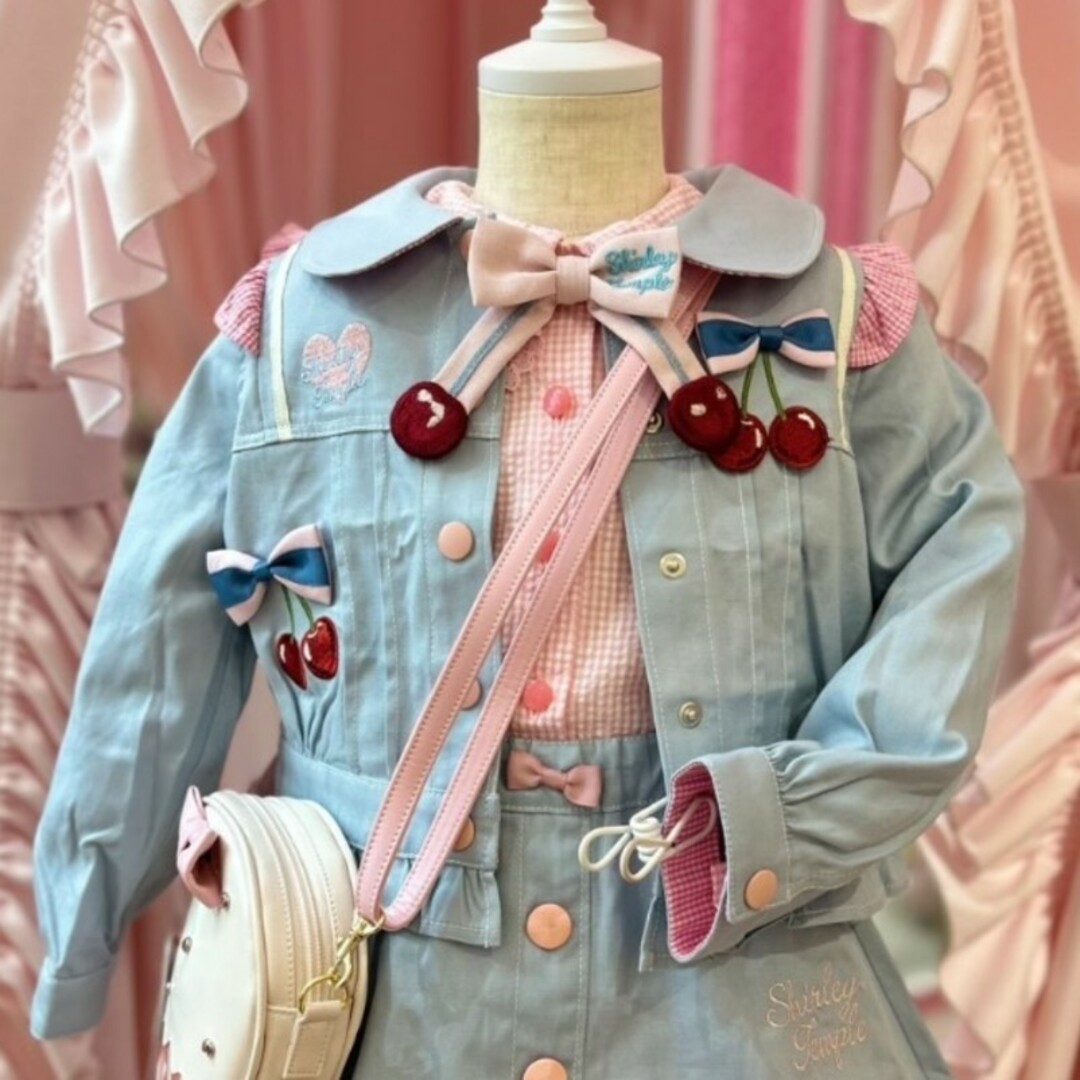 Shirley Temple(シャーリーテンプル)のシャーリーテンプル⭐🍒ブラウス120 キッズ/ベビー/マタニティのキッズ服女の子用(90cm~)(ブラウス)の商品写真