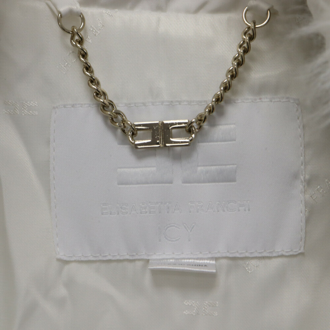 Elisabetta FRANCHI エリザベッタフランキ バッグデザイン ジップアップ ファー ナイロンパデッドコート ホワイト レディース PI10Z96E2 レディースのジャケット/アウター(その他)の商品写真
