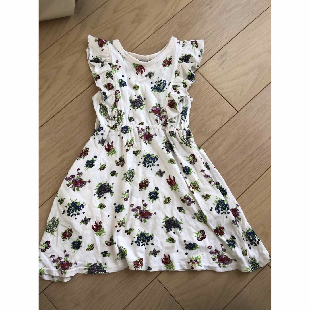 BREEZE(ブリーズ)の美品♫ BREEZE 花柄ワンピース　100 キッズ/ベビー/マタニティのキッズ服女の子用(90cm~)(ワンピース)の商品写真