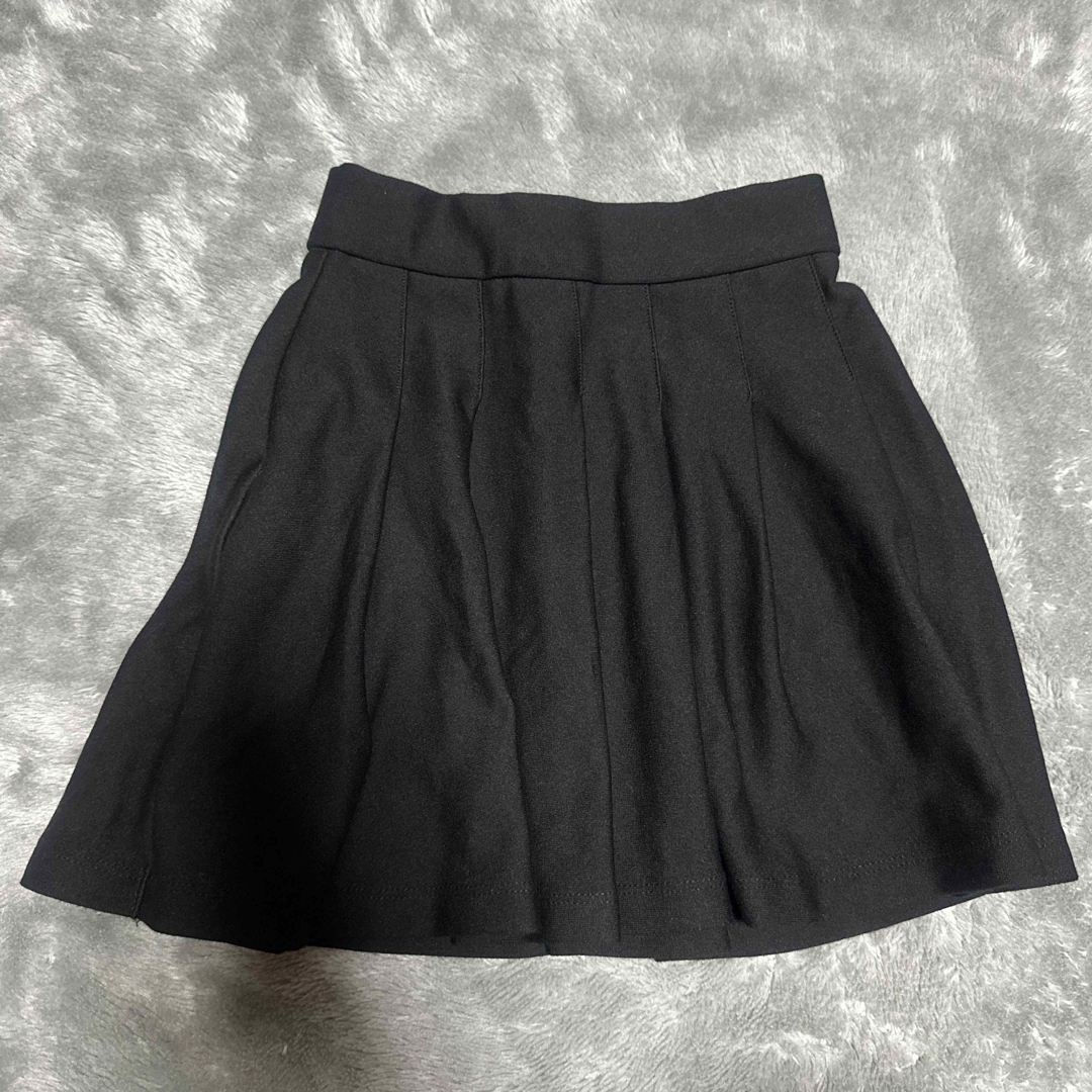 ZARA(ザラ)のZARA ボックスプリーツスカート キッズ/ベビー/マタニティのキッズ服女の子用(90cm~)(スカート)の商品写真