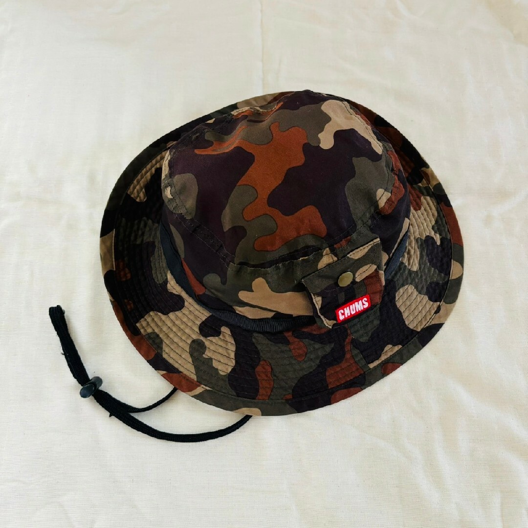CHUMS(チャムス)のCHUMS　チャムス　迷彩柄　サファリハット　紐付き　アウトドア メンズの帽子(ハット)の商品写真