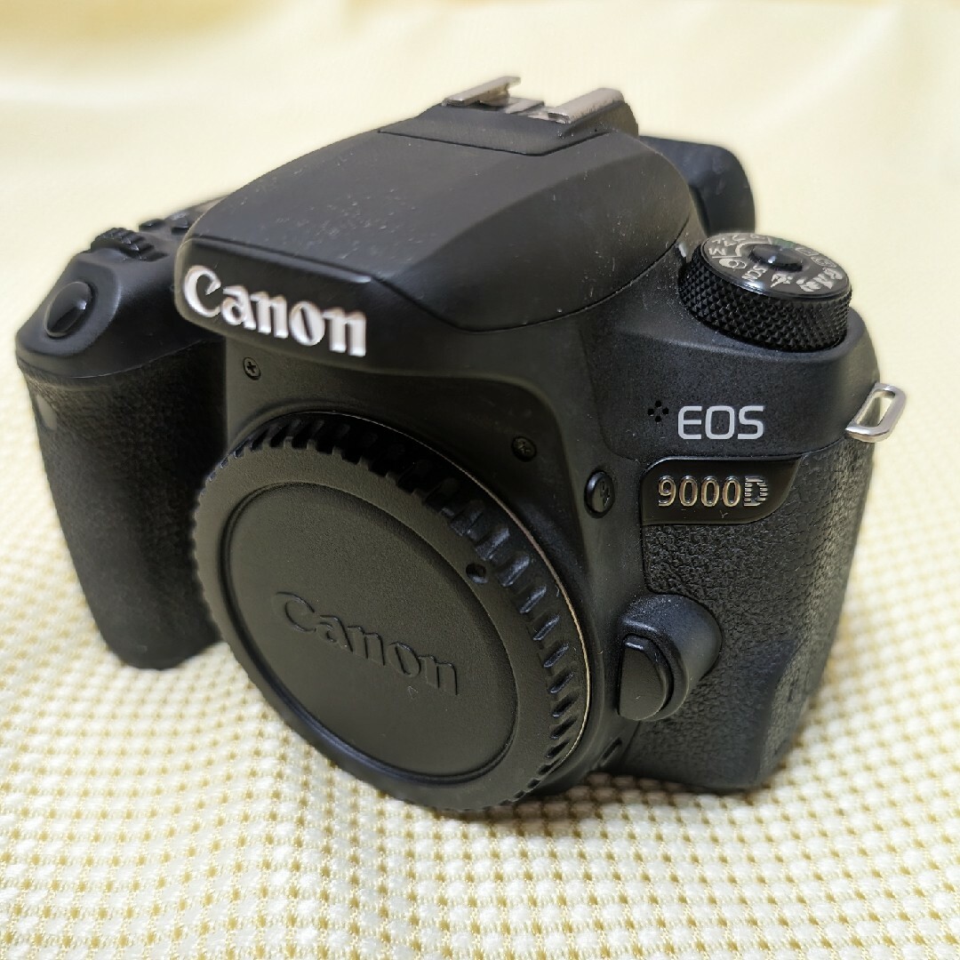 Canon デジタル一眼レフ EOS 9000D ボディ スマホ/家電/カメラのカメラ(デジタル一眼)の商品写真