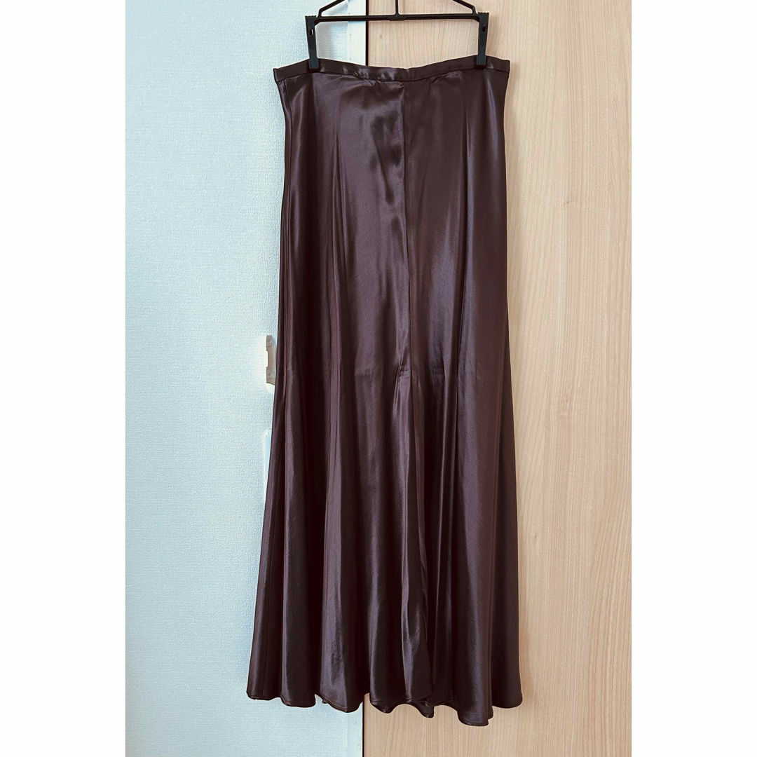 ZARA(ザラ)のZARA サテンナロースカート　ブラウン レディースのスカート(ロングスカート)の商品写真