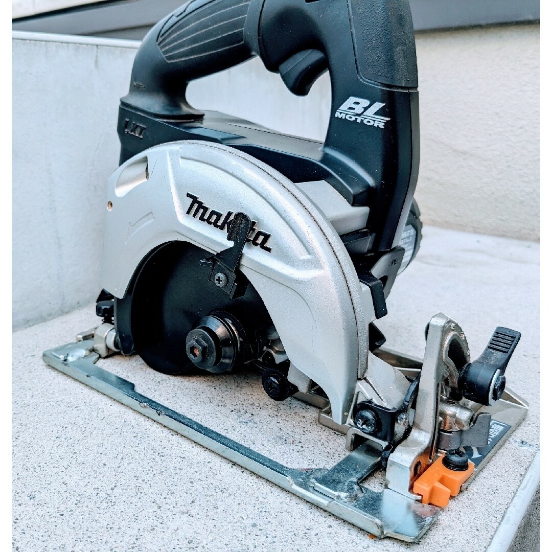 Makita(マキタ)のマキタ HS471D 充電式 電動丸ノコ 自動車/バイクの自動車/バイク その他(その他)の商品写真