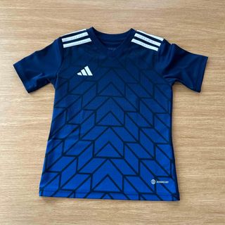 アディダス(adidas)のアディダス　サッカーシャツ　130cm(ウェア)