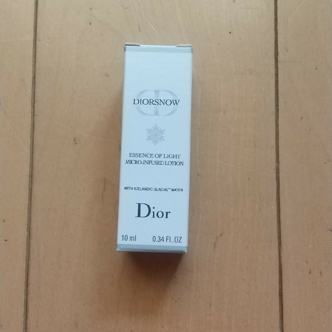 Dior(ディオール)のDior サンプル3点 巾着付 コスメ/美容のコスメ/美容 その他(その他)の商品写真