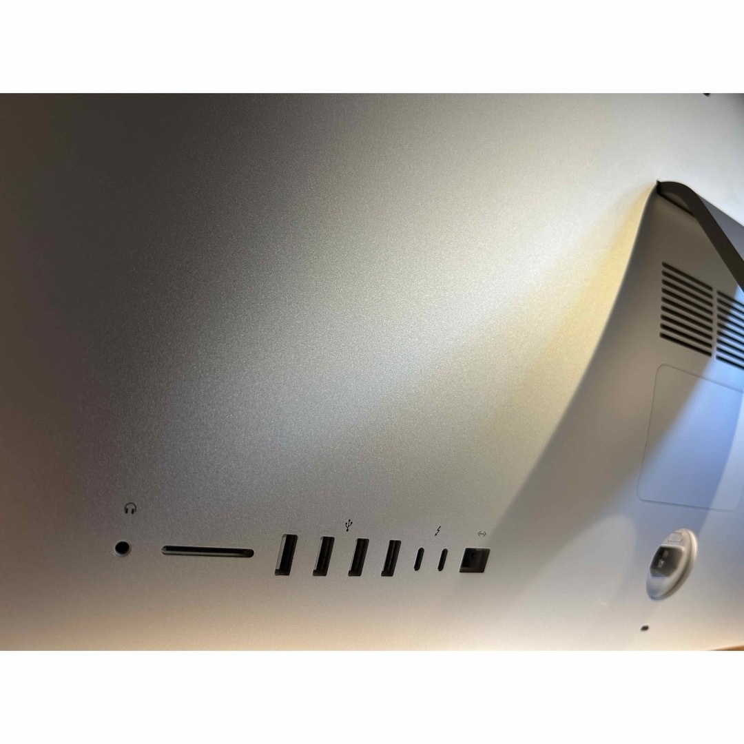 Apple(アップル)の【山本様専用】iMac Retina 5K, 27-inch, 2017 スマホ/家電/カメラのPC/タブレット(デスクトップ型PC)の商品写真