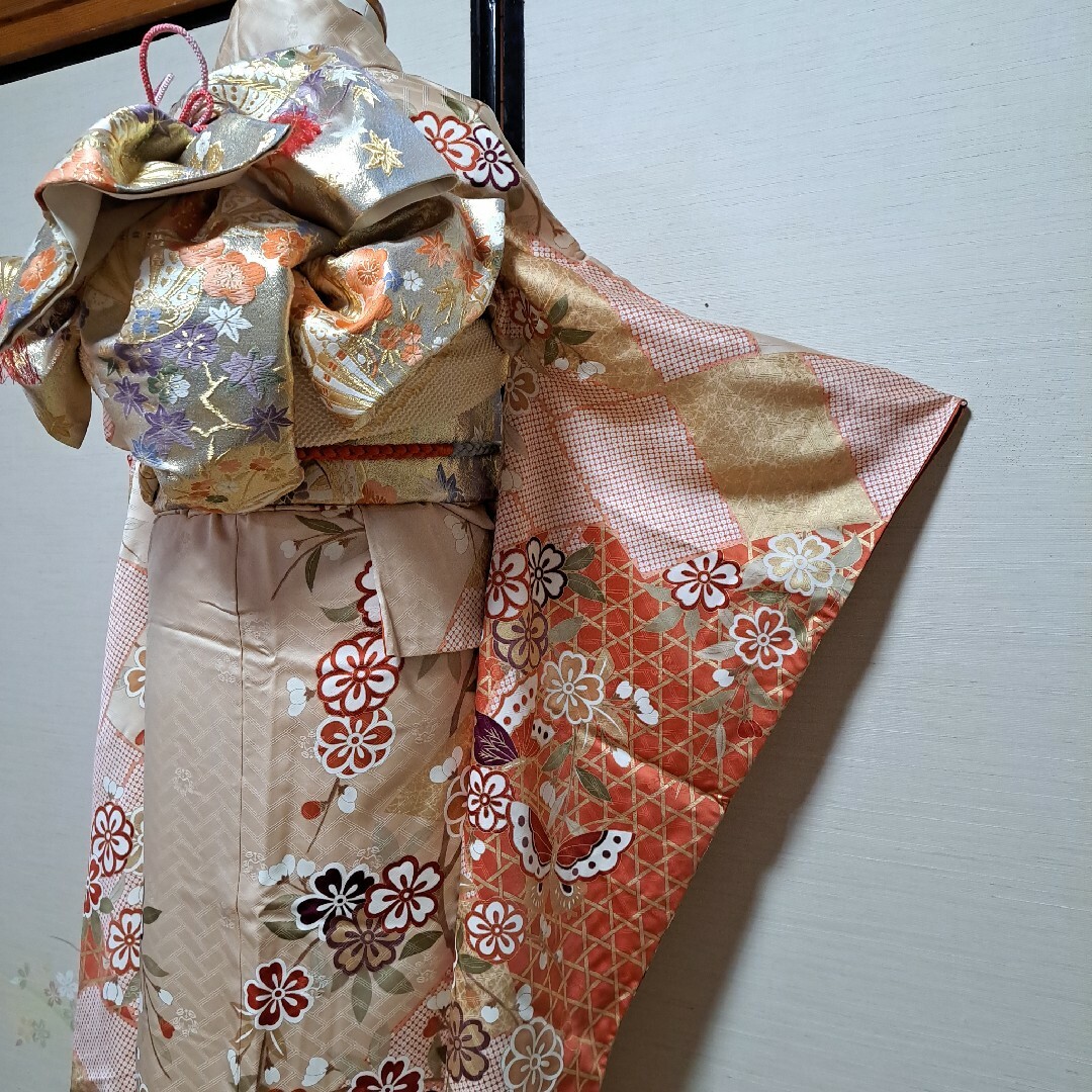 正絹 振袖 十日町老舗ブランド 吾妻徳穂 金駒刺繍 吉澤友禅 金彩5点セット レディースの水着/浴衣(振袖)の商品写真