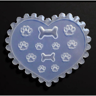 シリコンモールド　犬　猫　肉球　ネコちゃん　骨　ネイルパーツ　トレカデコ　レジン(各種パーツ)