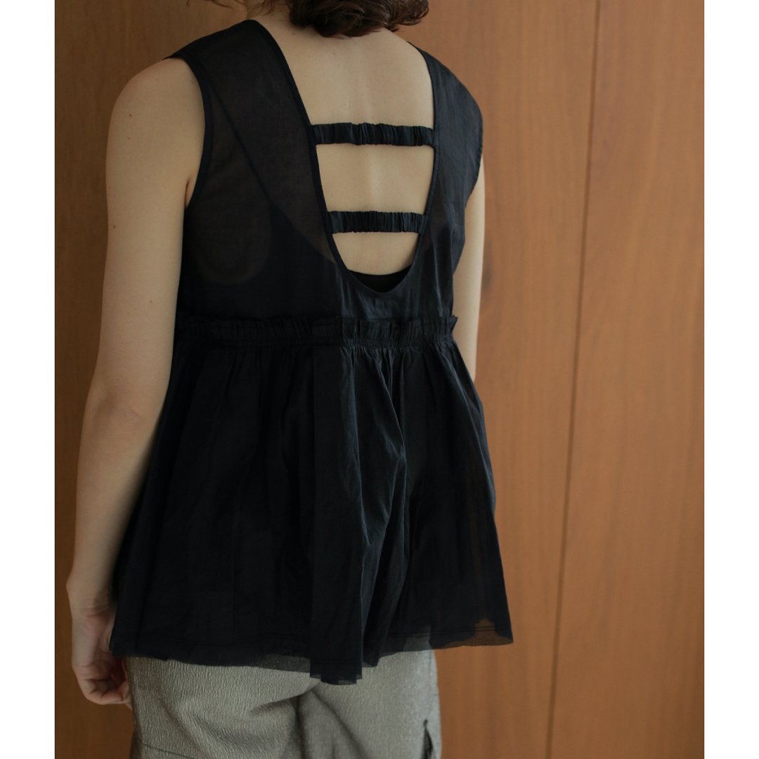 TODAYFUL(トゥデイフル)のanuke アンヌーク☆ Sheer Peplum Tops 新品未使用 レディースのトップス(タンクトップ)の商品写真