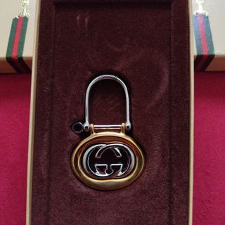 グッチ(Gucci)のGUCCIキーホルダー(キーホルダー)