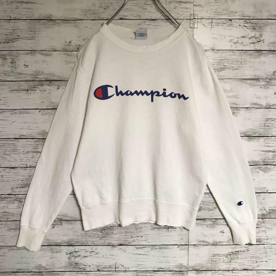 Champion(チャンピオン)の【人気定番】チャンピオン　センターデカロゴスウェット　裏パイル　白　F669 メンズのトップス(スウェット)の商品写真