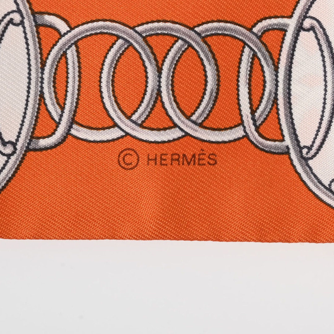 Hermes(エルメス)の新品 エルメス HERMES 063777S レディース スカーフ オレンジ シルク100％ ハンドメイドのファッション小物(スカーフ)の商品写真