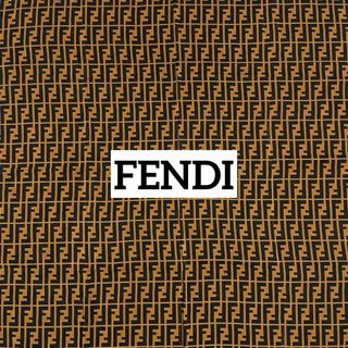 FENDI - ★FENDI★ スカーフ 大判 ズッカ シルク ブラウン ブラック