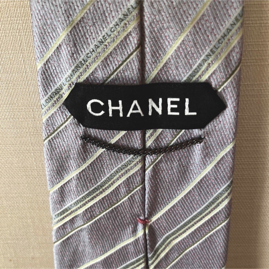 CHANEL(シャネル)のシャネルCHANEL シルクネクタイ　ストライプ メンズのファッション小物(ネクタイ)の商品写真