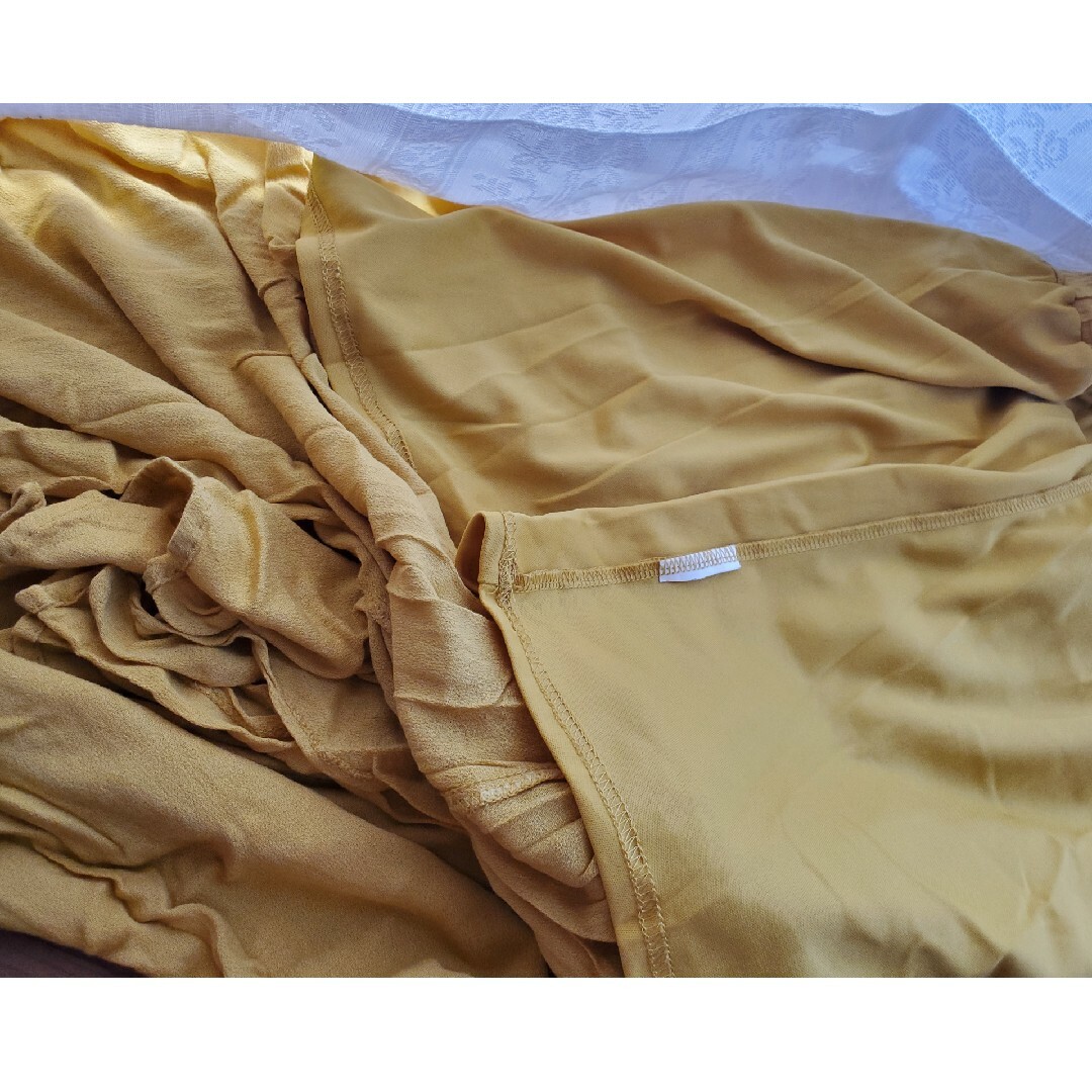 からし色　インド綿風ロングスカート　オーバーサイズ　大きいサイズ レディースのスカート(ロングスカート)の商品写真