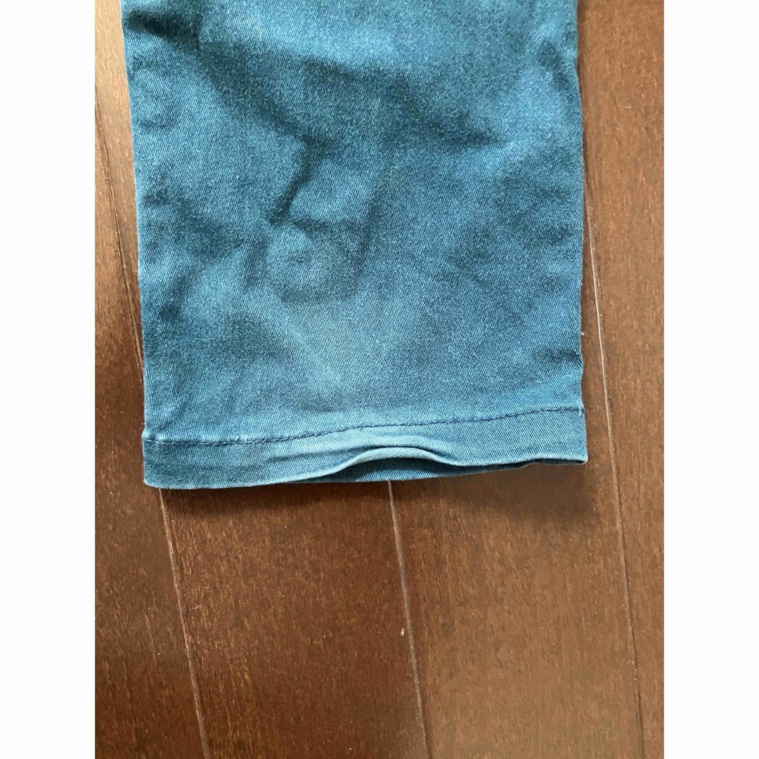 GU(ジーユー)のGU ジーユー　キッズストレッチパンツ　140 キッズ/ベビー/マタニティのキッズ服男の子用(90cm~)(パンツ/スパッツ)の商品写真