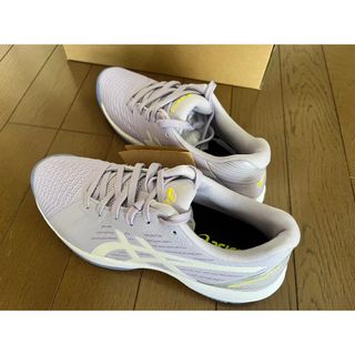 アシックス(asics)のテニスシューズ(スニーカー)