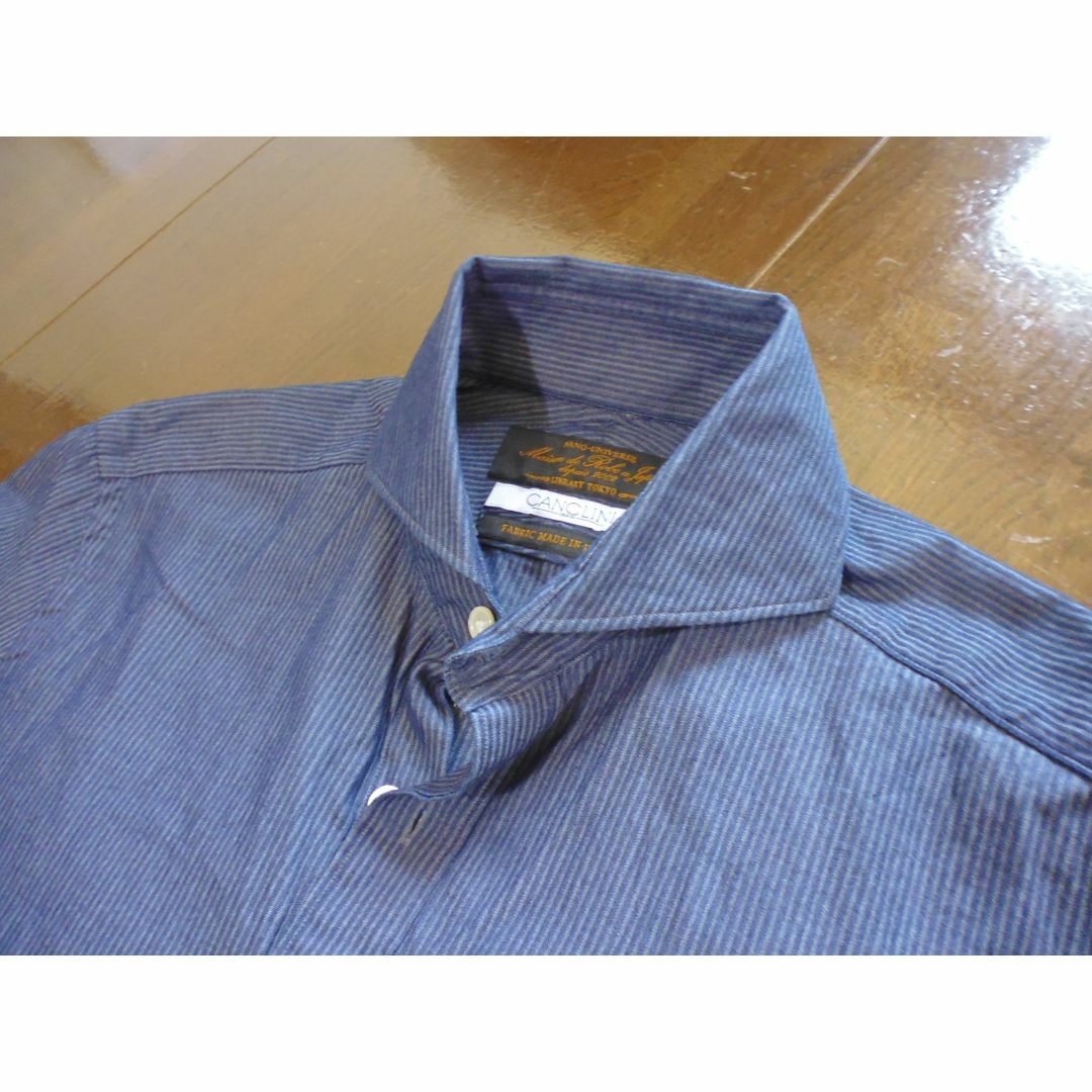 nano・universe(ナノユニバース)の使用数回　高級カンクリーニ　青ストライプシャツ　S　カッタウェイ メンズのトップス(シャツ)の商品写真