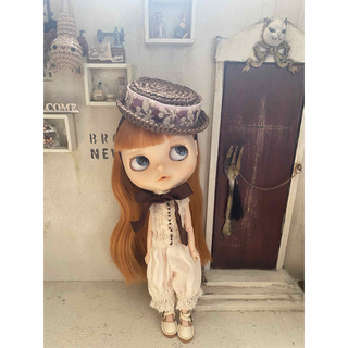 おまとめインド刺繍ブレードのカンカン帽(人形)