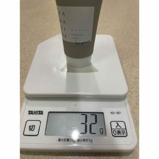 SARAFINE サラフィネ　制汗剤　25g(その他)