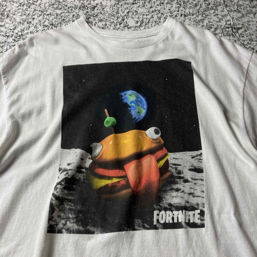 VINTAGE(ヴィンテージ)の【ネクストヴィンテージ】フォートナイト　プリントTシャツ ゲームT オフィシャル メンズのトップス(Tシャツ/カットソー(半袖/袖なし))の商品写真