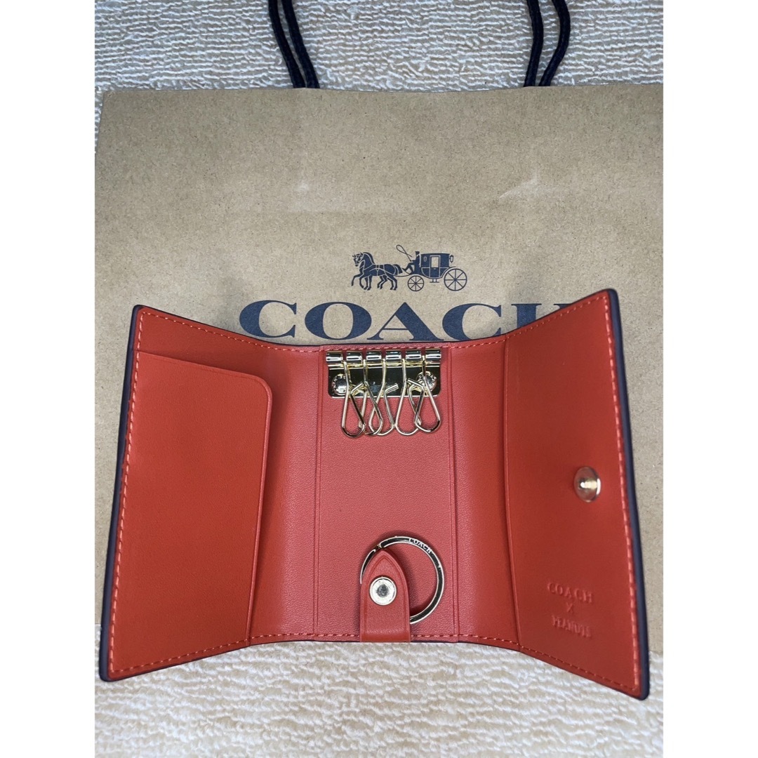 COACH(コーチ)のCOACH コーチ キーケース　スヌーピー ウッドストック　キーホルダー レディースのファッション小物(キーケース)の商品写真