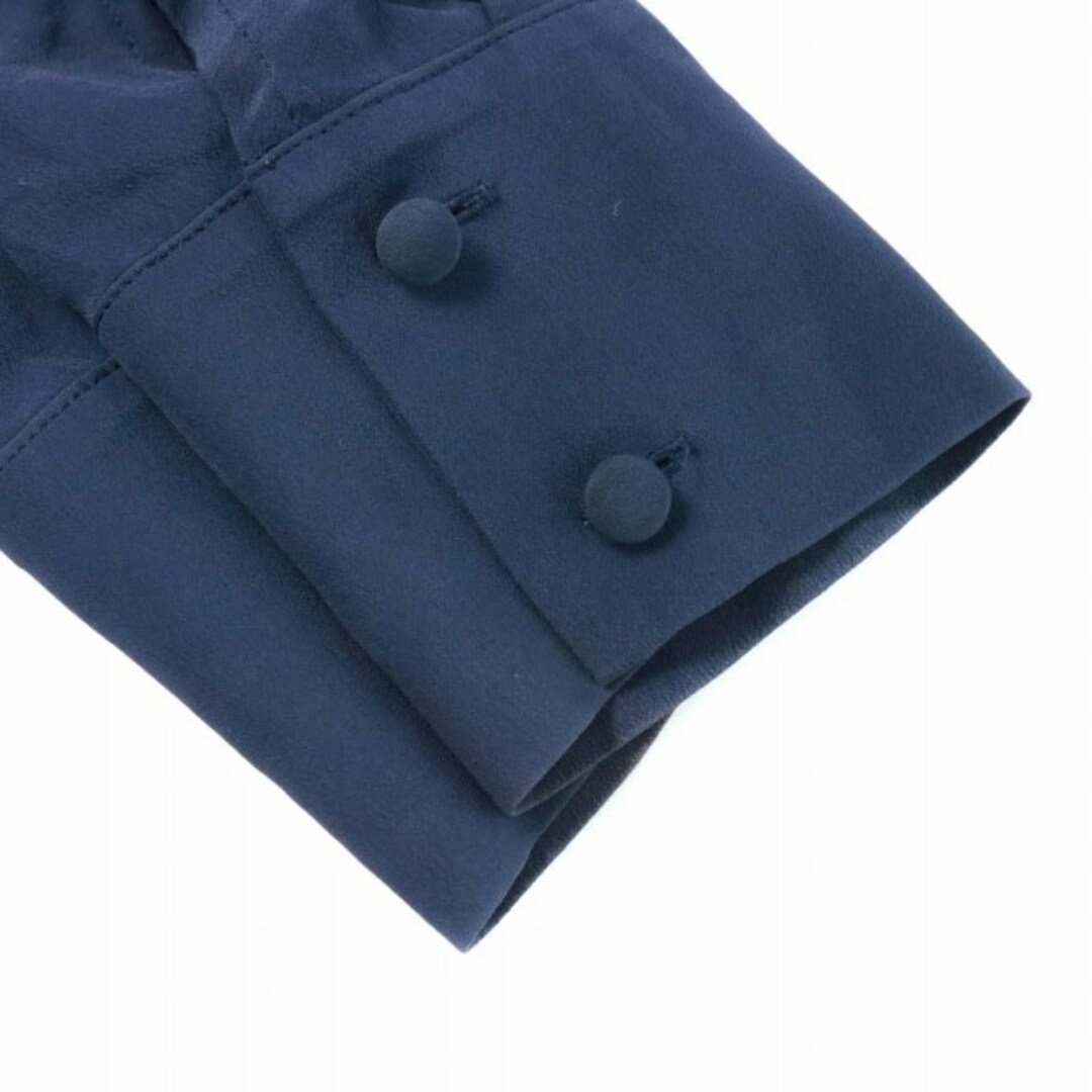 Bally(バリー)のバリー BALLY シャツ ブラウス プリーツ 絹混 シルク混 長袖 38 紺 レディースのトップス(シャツ/ブラウス(長袖/七分))の商品写真
