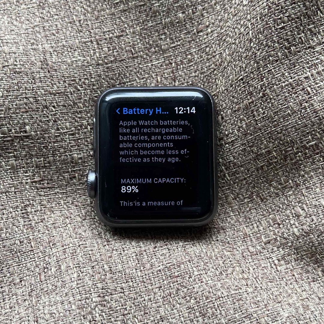 Apple(アップル)のApple Watch Season 3 レディースのファッション小物(腕時計)の商品写真