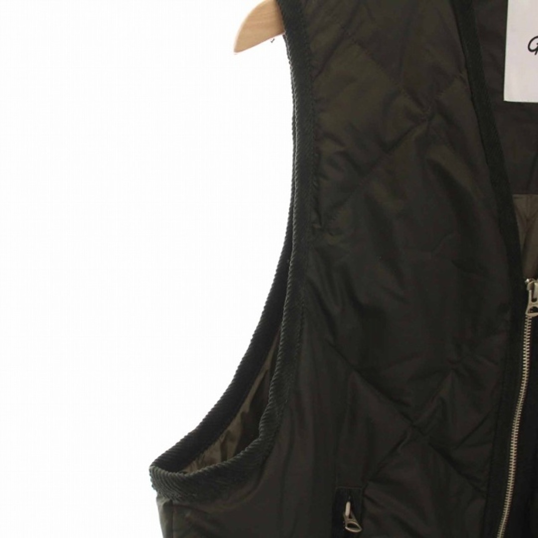 GYMPHLEX(ジムフレックス)のGymphlex ナイロンタフタ キルト ダウンジップベスト M オリーブ メンズのジャケット/アウター(ダウンベスト)の商品写真