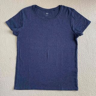 ユニクロ(UNIQLO)のUNIQLO Tシャツ(Tシャツ(半袖/袖なし))