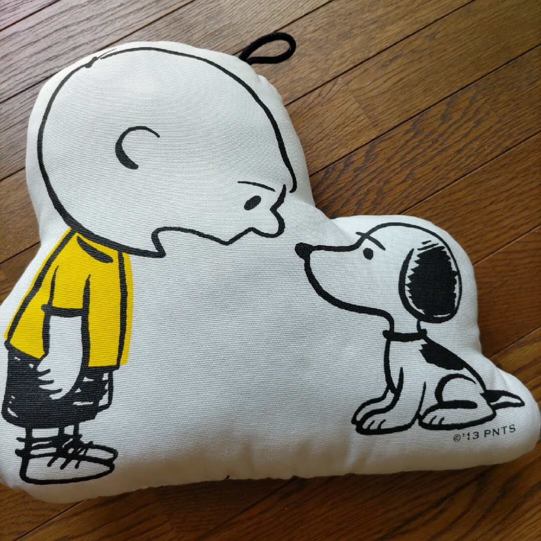 SNOOPY(スヌーピー)のスヌーピーミュージアム限定　SNOOPY　ぬいぐるみ　ピーナッツ　peanuts エンタメ/ホビーのおもちゃ/ぬいぐるみ(キャラクターグッズ)の商品写真