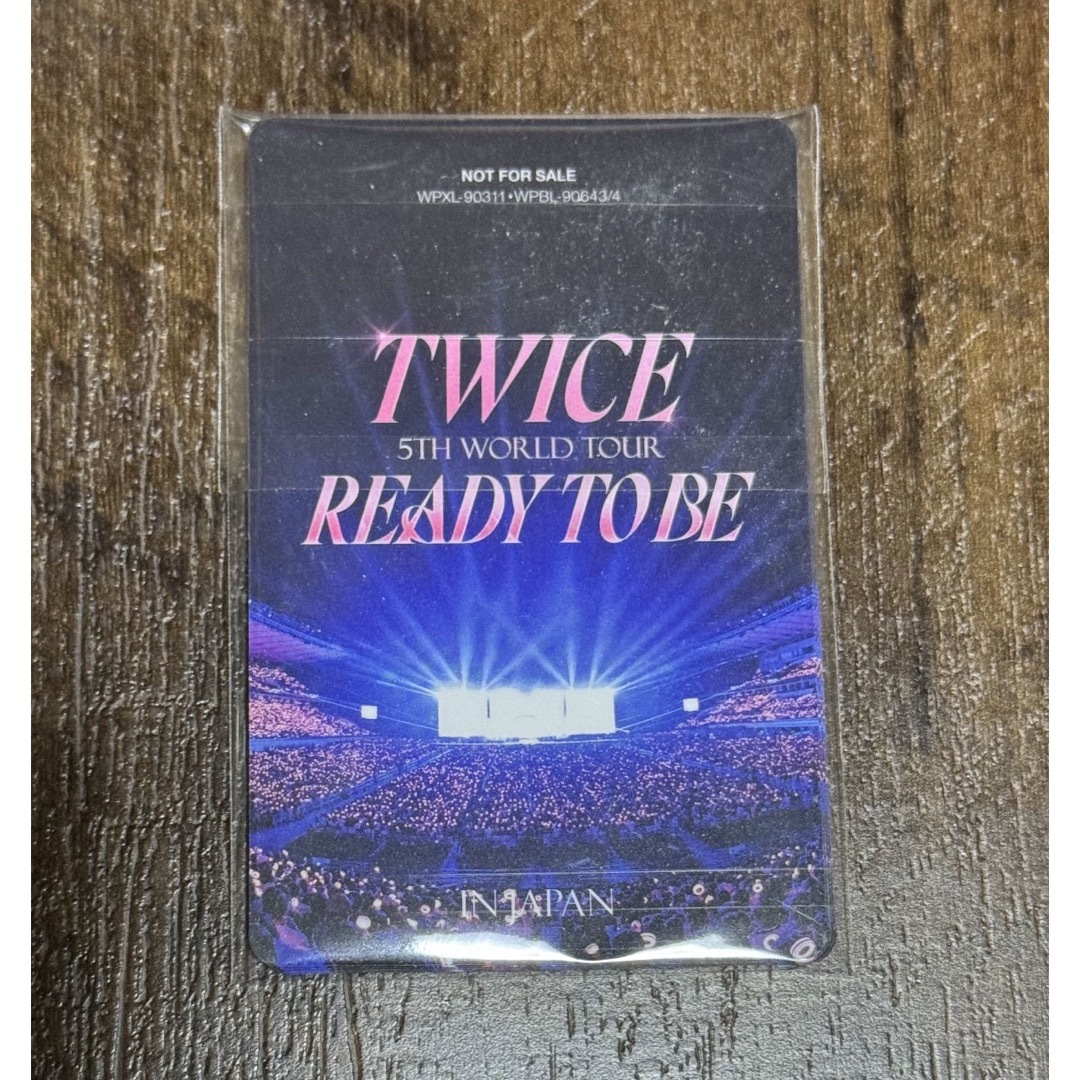 TWICE  'READY TO BE' in JAPAN 初回限定トレカ9枚 エンタメ/ホビーのCD(K-POP/アジア)の商品写真