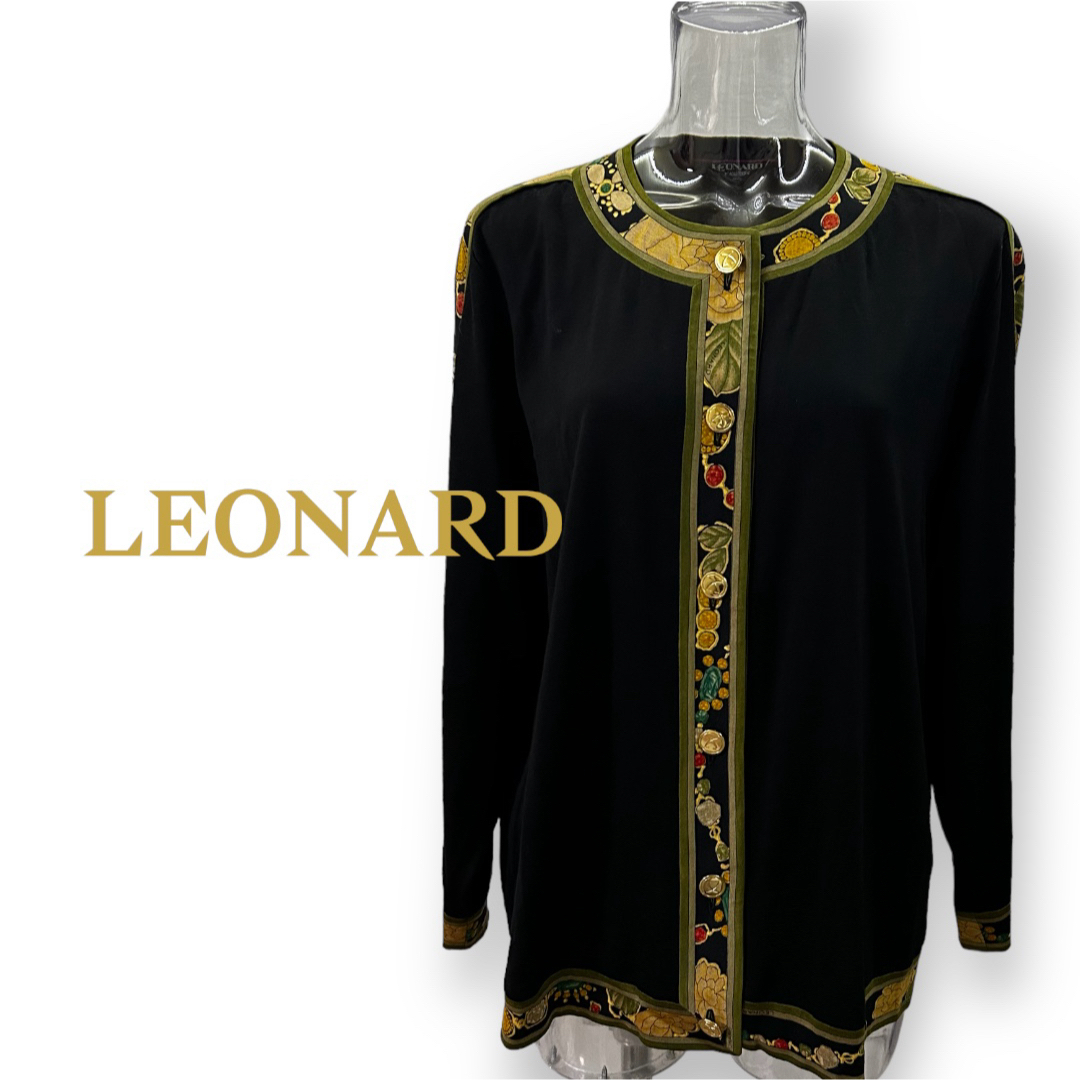 LEONARD(レオナール)のレオナール＊上品で高級感のある薄手 ニット カーディガン＊LEONARD レディースのトップス(ニット/セーター)の商品写真