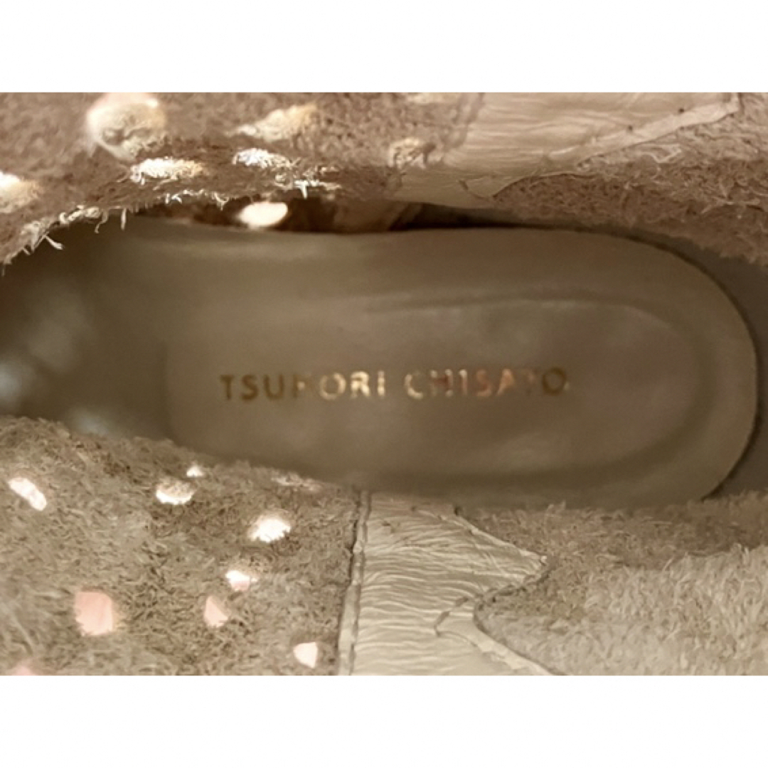 TSUMORI CHISATO(ツモリチサト)のツモリチサト パンチングレザー ショートウエスタンブーツ ホワイト 白 サイズ1 レディースの靴/シューズ(ブーツ)の商品写真