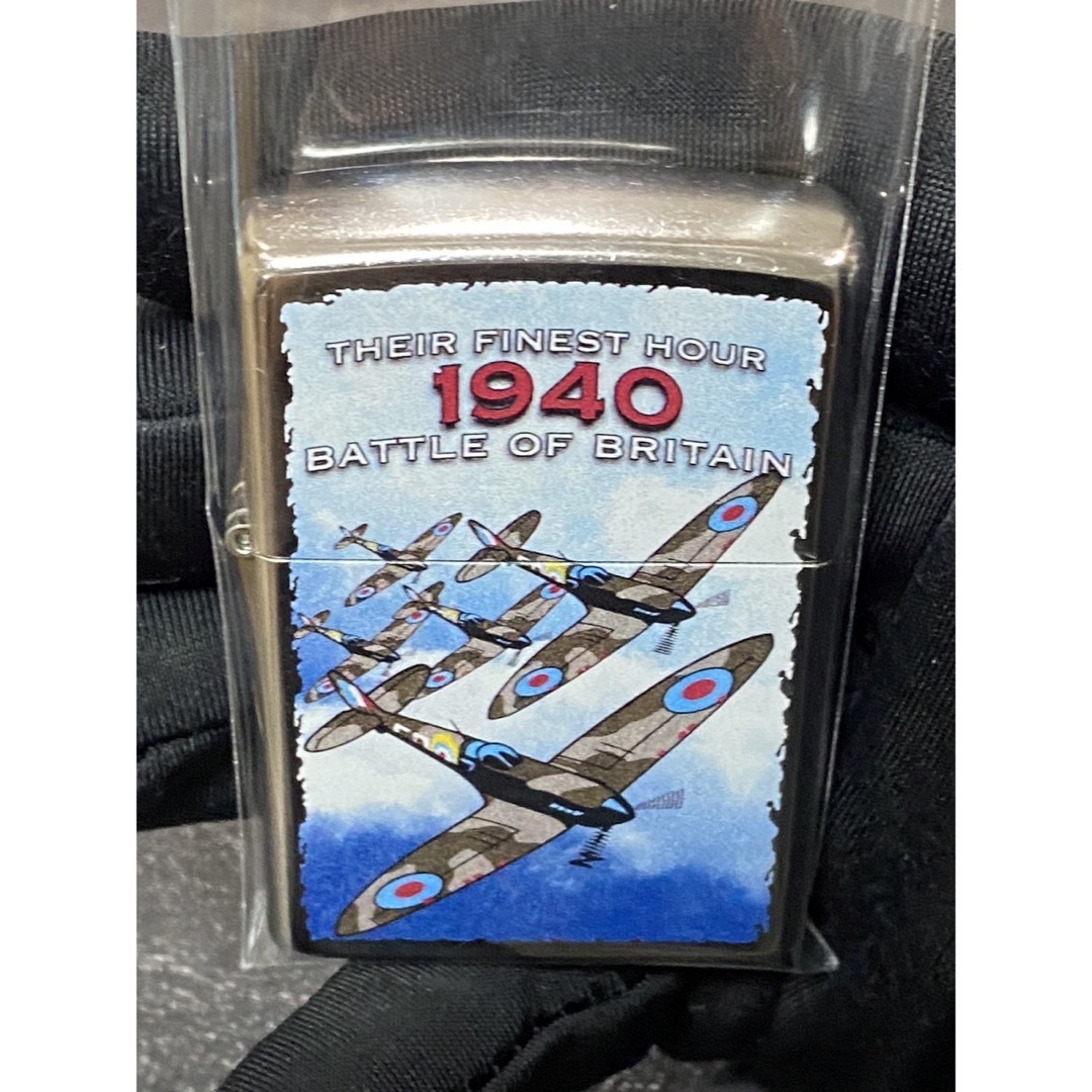 zippo 戦闘機 1940 特殊加工 シルバーダスト 希少モデル 2018年製 メンズのメンズ その他(その他)の商品写真