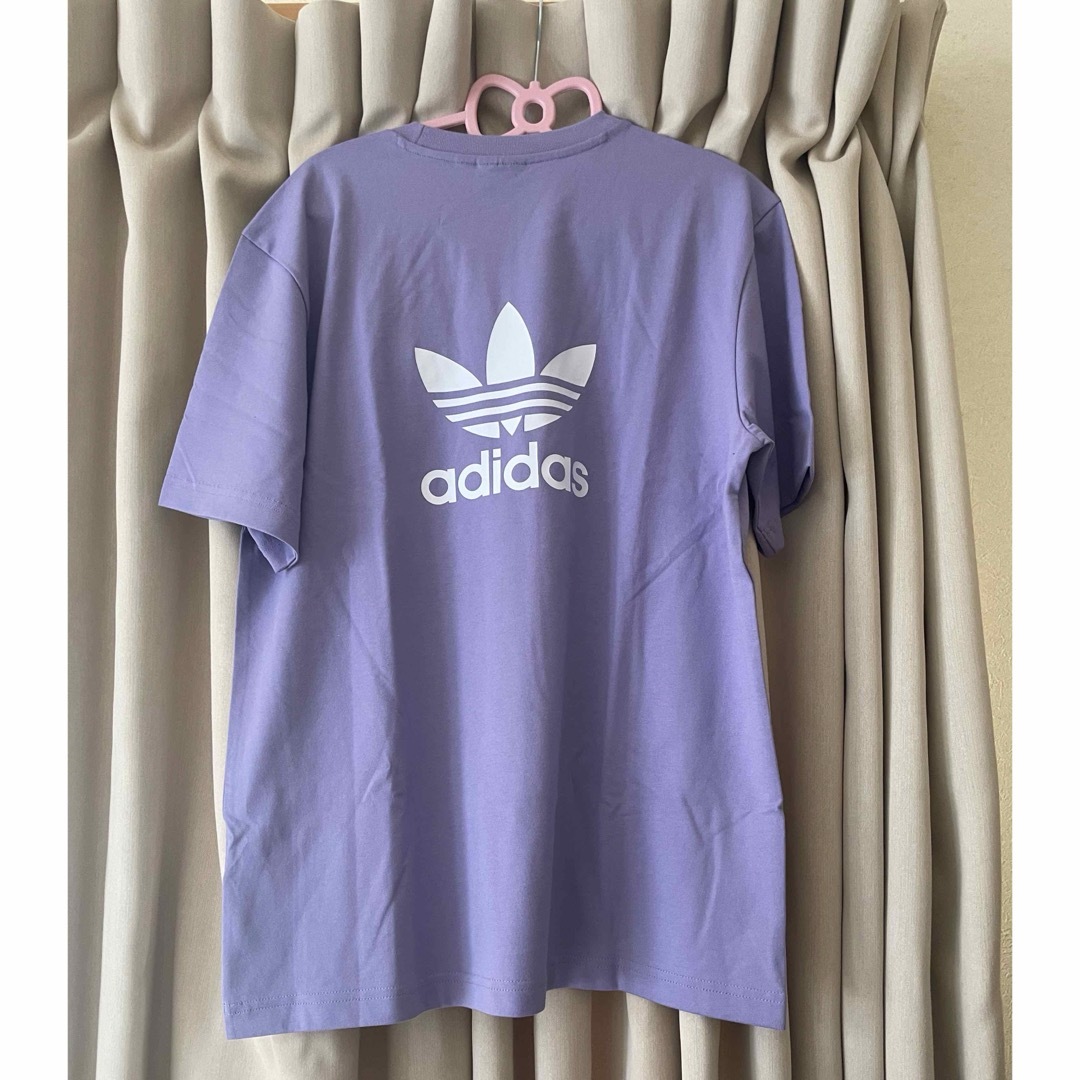 adidas(アディダス)のadidas 半袖　新品未使用 レディースのトップス(Tシャツ(半袖/袖なし))の商品写真