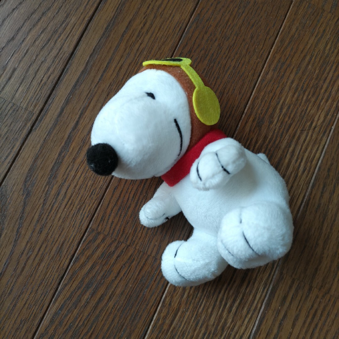 SNOOPY(スヌーピー)のスヌーピーミュージアム限定　SNOOPY　ぬいぐるみ　ピーナッツ　peanuts エンタメ/ホビーのおもちゃ/ぬいぐるみ(キャラクターグッズ)の商品写真