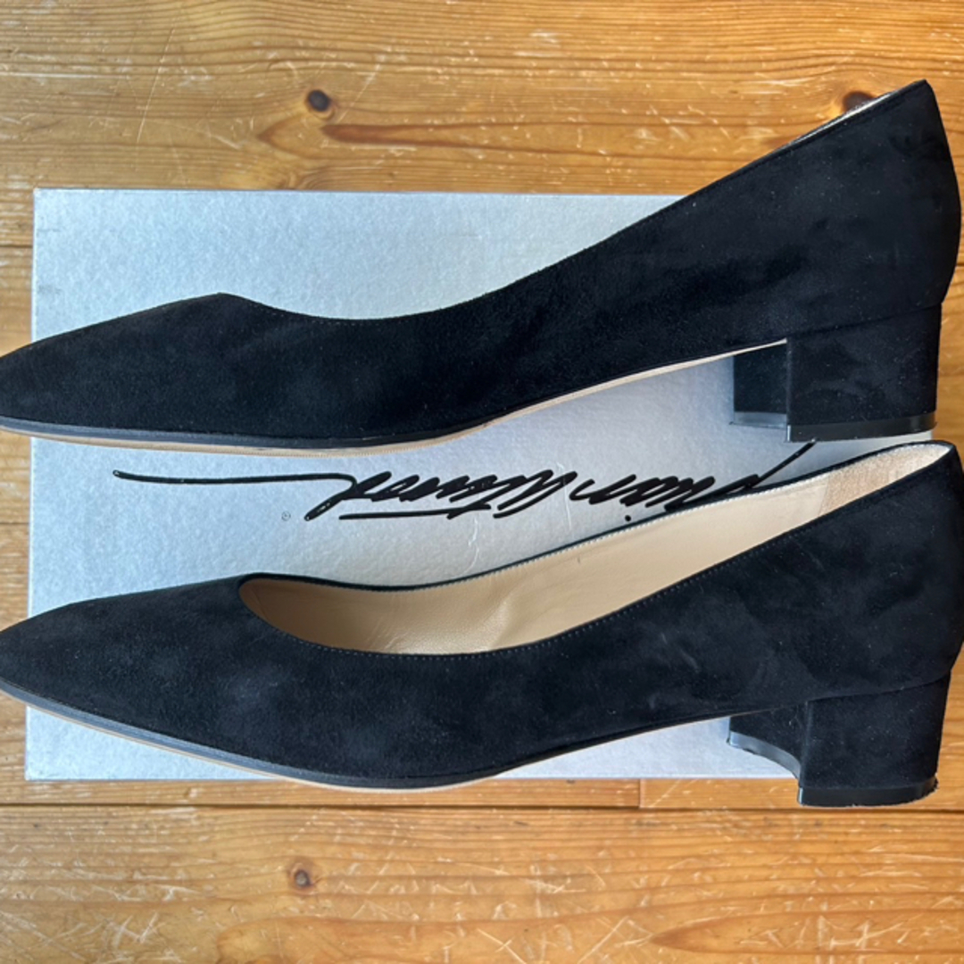 MANOLO BLAHNIK(マノロブラニク)のマノロブラニク　ローヒールパンプス　39 レディースの靴/シューズ(バレエシューズ)の商品写真