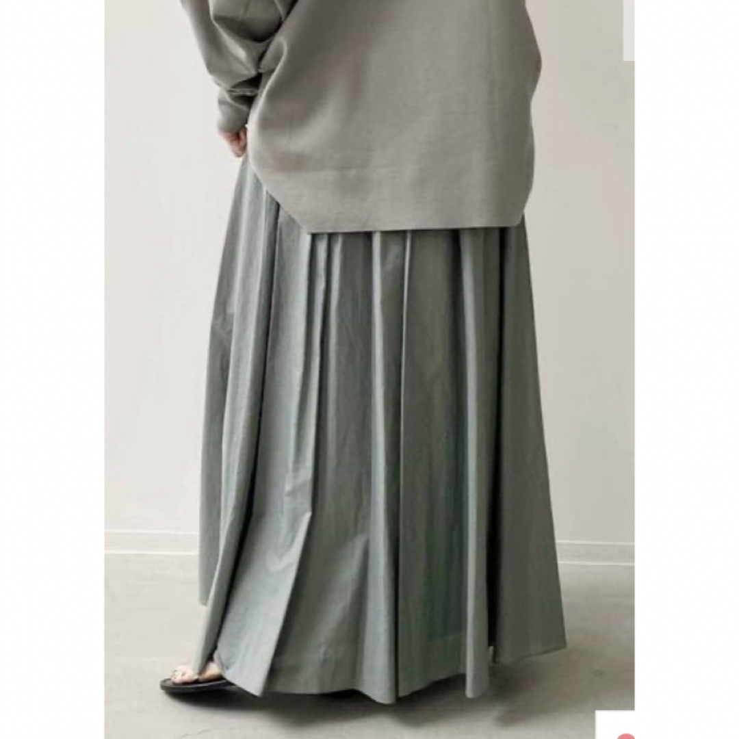 L'Appartement DEUXIEME CLASSE(アパルトモンドゥーズィエムクラス)の新品未使用 42,900円 ハーヴェル スタジオフレアスカート 38 カーキ レディースのスカート(ロングスカート)の商品写真