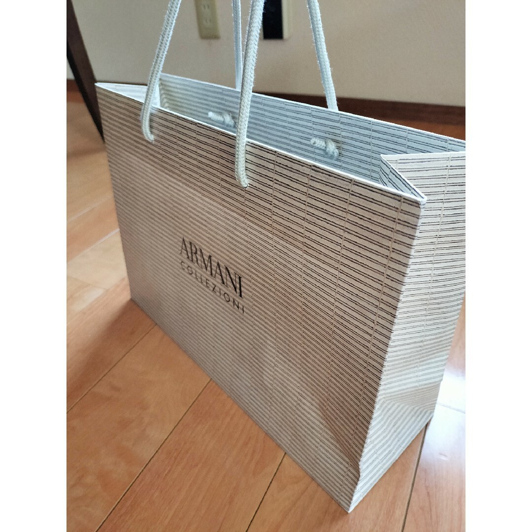 Armani(アルマーニ)のアルマーニ　ショップ袋　3枚 レディースのバッグ(ショップ袋)の商品写真
