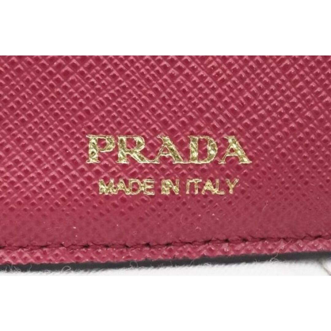 PRADA(プラダ)のPRADA プラダ 三つ折り財布 レディースのファッション小物(財布)の商品写真