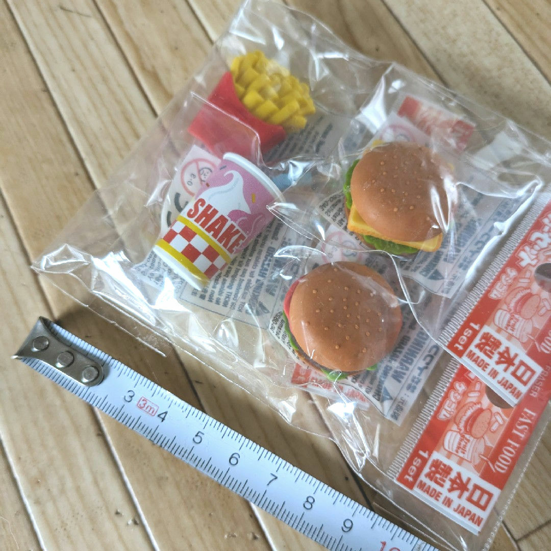 おもしろ消しゴム　セット エンタメ/ホビーのおもちゃ/ぬいぐるみ(キャラクターグッズ)の商品写真