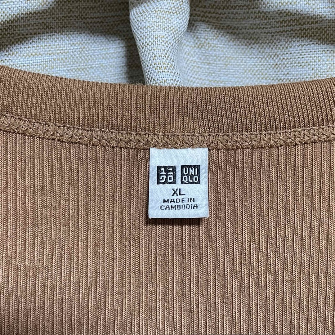 UNIQLO(ユニクロ)のユニクロ リブクルーネックT 5分袖 XL ブラウン レディースのトップス(Tシャツ(半袖/袖なし))の商品写真