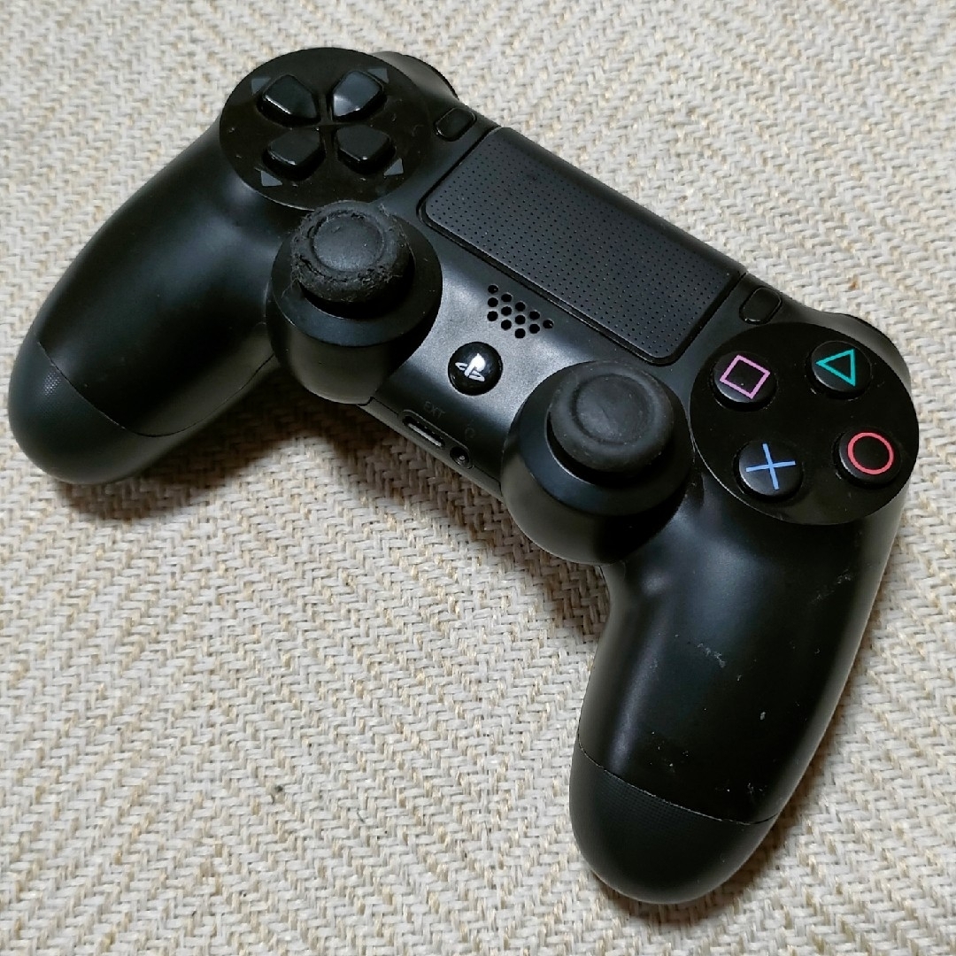 PS4コントローラー DUALSHOCK 4 エンタメ/ホビーのゲームソフト/ゲーム機本体(その他)の商品写真