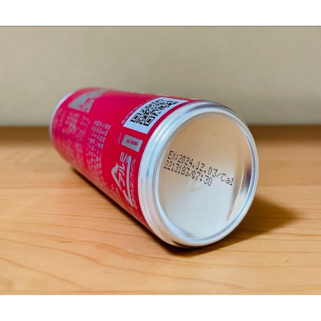 Red bull レッドブル　スプリングエディション　250ml  6本セット 食品/飲料/酒の飲料(ソフトドリンク)の商品写真